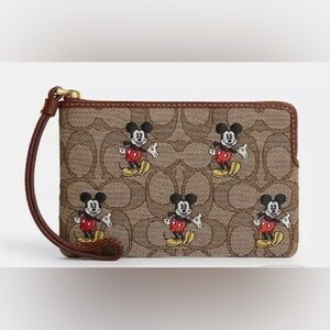 Coach Disney X Coach 💕HP💕 - NEW- Corner Zip Wristlet With Mickey Mouse Print
